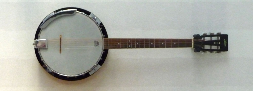 Aria guitar banjo